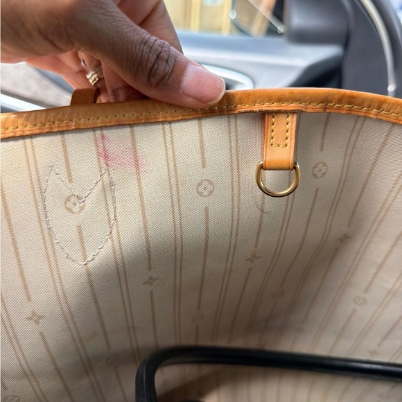 Louis Vuitton Tan and White Checkered Tote - Picture 5 of 13
